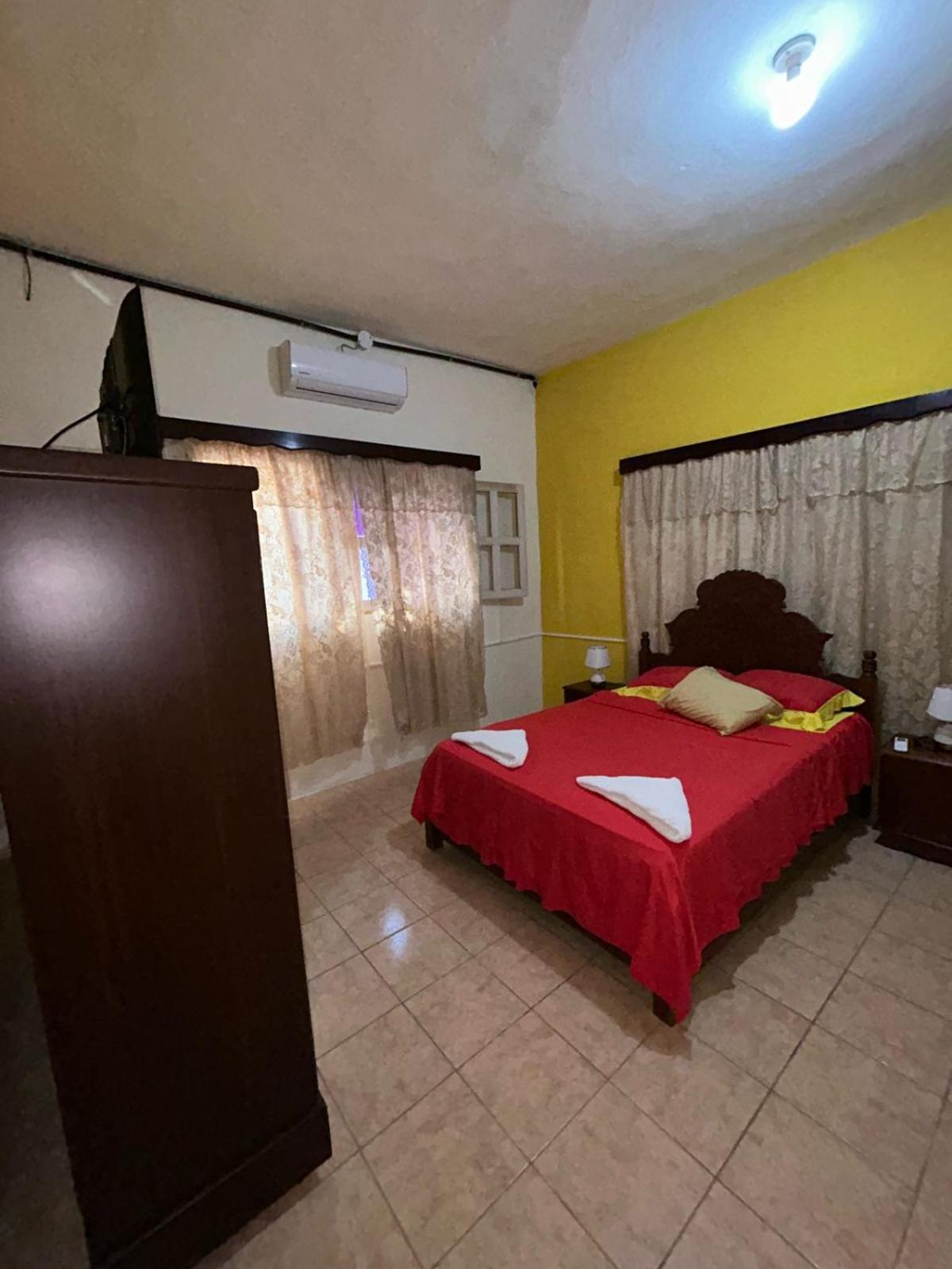 Casa Maya Itza Flores Dış mekan fotoğraf