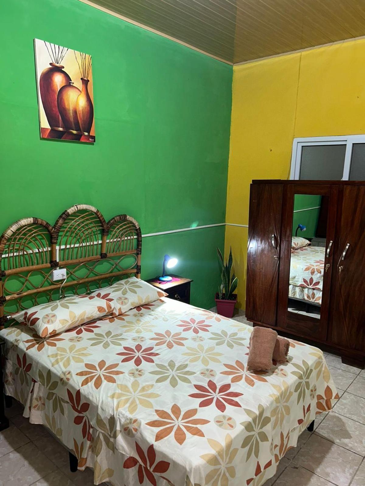 Casa Maya Itza Flores Dış mekan fotoğraf