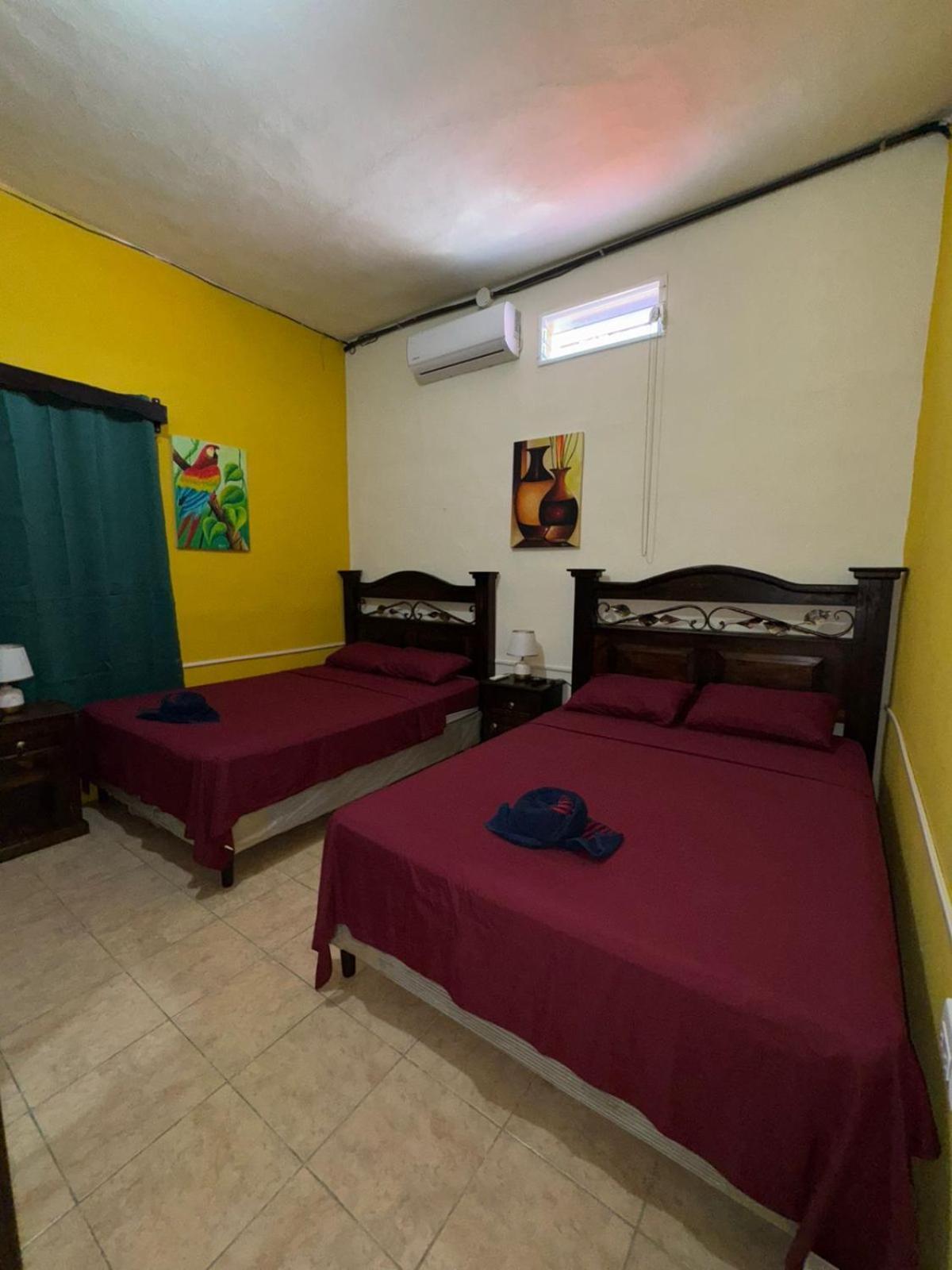 Casa Maya Itza Flores Dış mekan fotoğraf