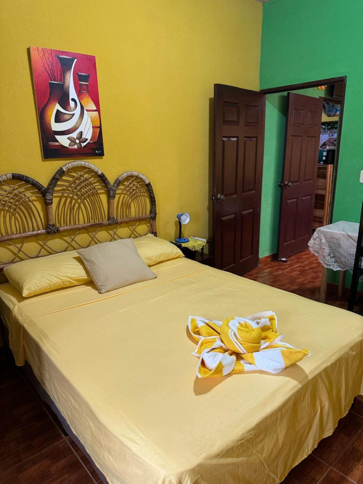 Casa Maya Itza Flores Dış mekan fotoğraf